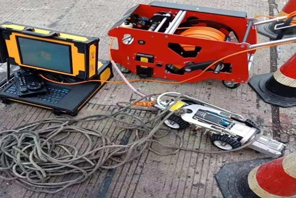 化隆CCTV管道检测机器人